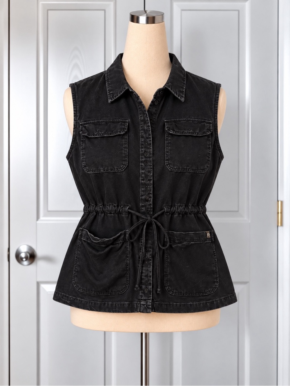 Supplies Womens Black Denim Sleeveless Collared Vest 2X